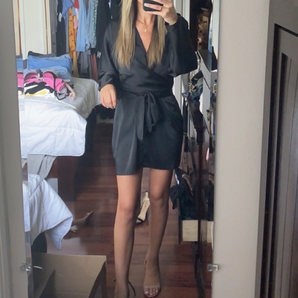 BLACK MINI DRESS - Picture 3 of 6